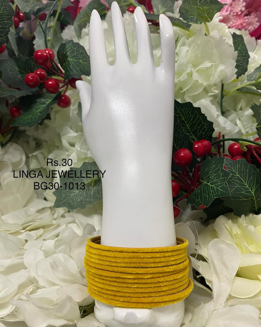 BG30-1013 - Velvet Bangles