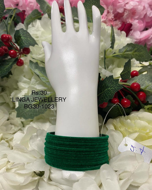 BG30-1023 - Velvet Bangles