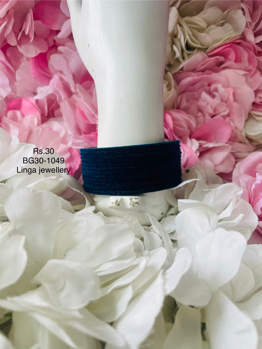 BG30-1049-Velvet Bangles