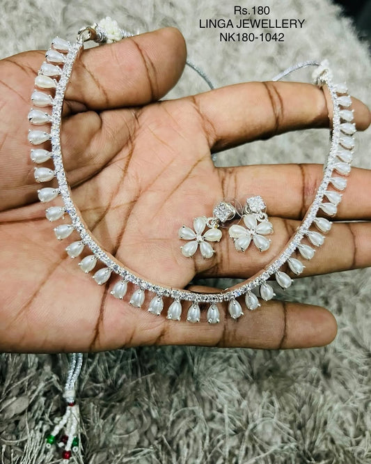 NK180-1042